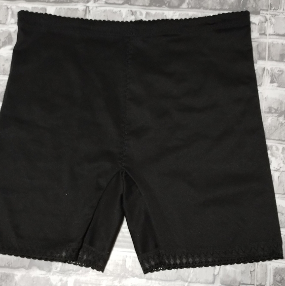 Women's Shapewear Shorts - Black and Cream - Picture 4 of 11